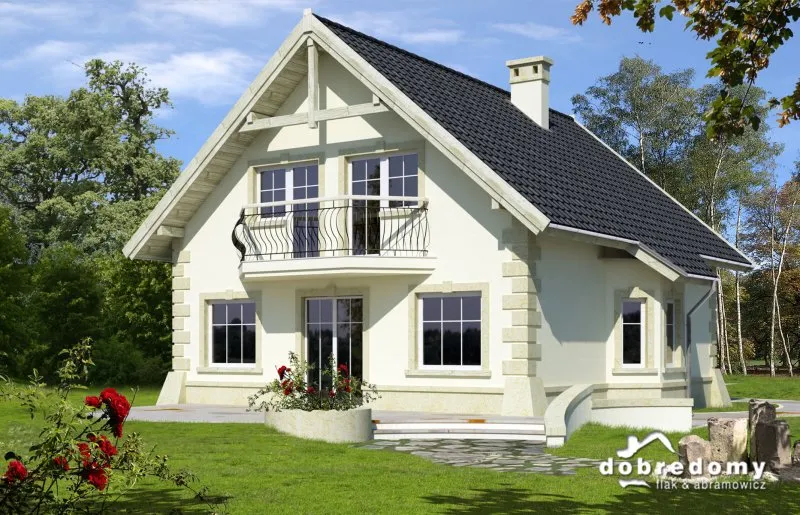 Дом в классическом стиле с двускатной крышей