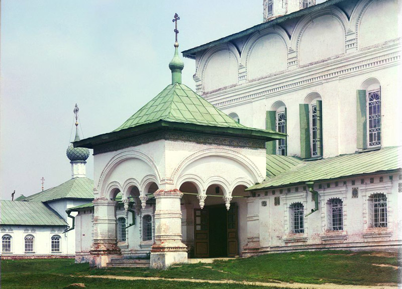 Крыльцо в русской архитектуре являлось важным элементом фасада