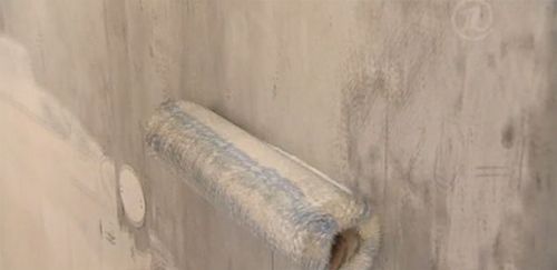 Шпатлевка и грунтовка стен по СНиПу : что это такое, видео-инструкция по нанесению, расход, фото