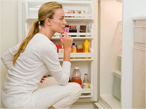 Чем помыть холодильник внутри чтобы уничтожить запах: чем мыть, чтобы не было, как отмыть, средство для мытья