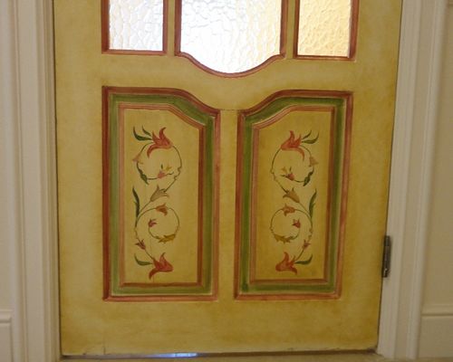 Декор дверей своими руками: фото интерьеров