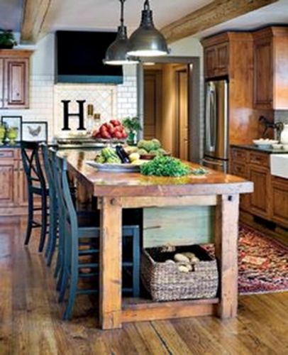 Деревянные кухонные столы (76 фото): круглые и овальные модели из массива дерева для кухни