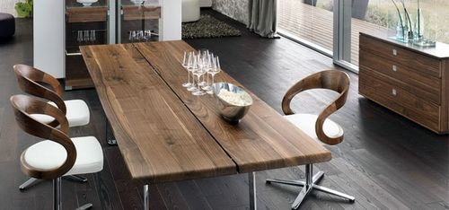 Деревянные кухонные столы (76 фото): круглые и овальные модели из массива дерева для кухни