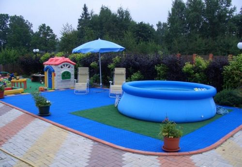 Детская игровая площадка с бассейном + фото