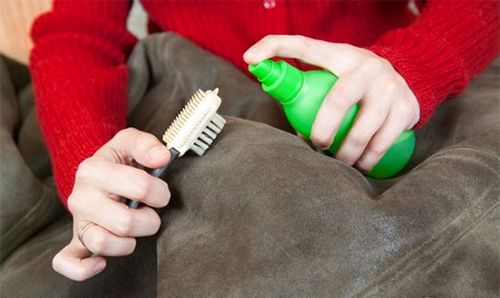 Как почистить дубленку в домашних условиях без боязни испортить?