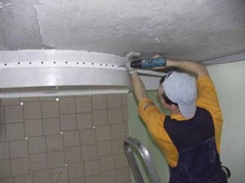 Как правильно крепить натяжной потолок к гипсокартону своими руками: фото и видео- инструкция