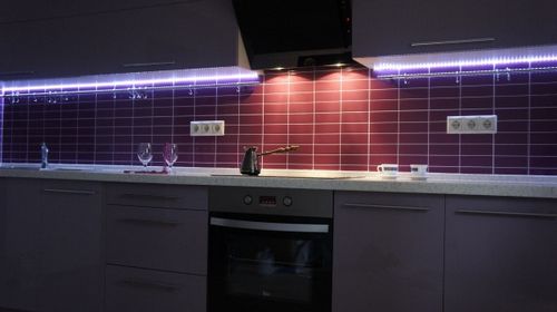 Как выбрать светильники для рабочего стола на кухне + фото