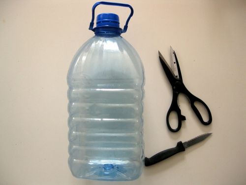 Кормушки из пластиковых бутылок + видео