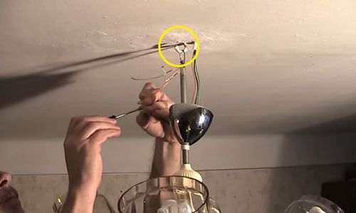 Крепление люстры к потолку различных видов (видео инструкции).