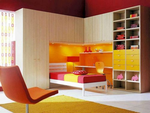 Мебель для детской спальни: гарнитур в комнату ребенка, фото уголков из дерева, кресла и диваны из массива
