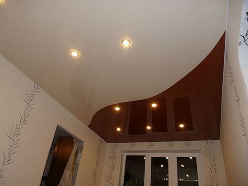 Натяжные потолки фото освещение: для гостиной и детской комнаты, глянцевого варианты, виды точечного, видео