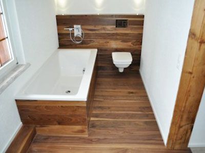 Обустраиваем деревянный пол в ванной своими руками
