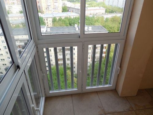 Панорамное окно на балкон + фото