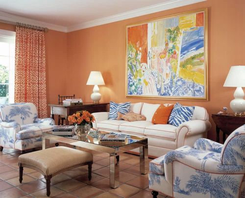 Персиковые обои: фото в интерьере цвет для стен, с каким сочетается, шторы под обои в спальне и на кухне