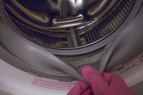 Плесень в стиральной машине как избавиться: как очистить резинку, почистить автома, чем отмыть, Доместос