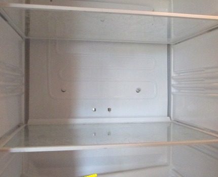 Почему не морозит холодильник: популярные неисправности и пути решения проблемы