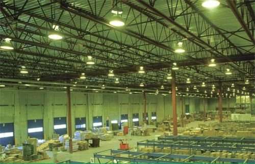 Промышленные потолочные светильники: выбор и монтаж