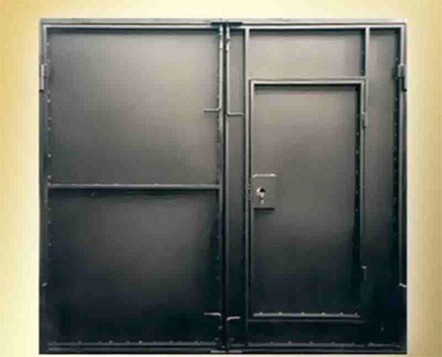 Распашные металлические гаражные ворота своими руками: чертежи, фото, рекомендации