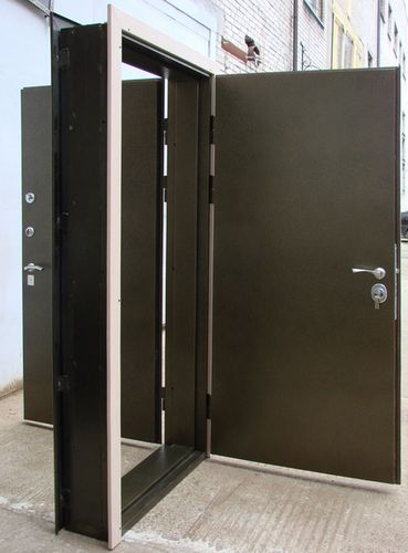 Размеры входных металлических дверей с коробкой: стандартные габариты железных дверей квартиры и частного дома, стандарт для китайских моделей, какие бывают