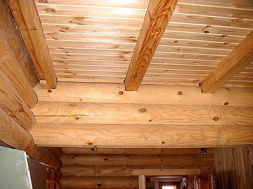 Ремонт потолка в деревянном доме своими руками (фото и видео)