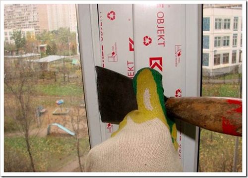 Замена стекла в балконной двери: советы
