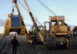 Бульдозеры Komatsu В-355А выпуска 1975 года до сих пор можно встретить в эксплуатации