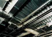 Монтаж фанкойла в потолочном устройстве до монтажа подвесного потолка 