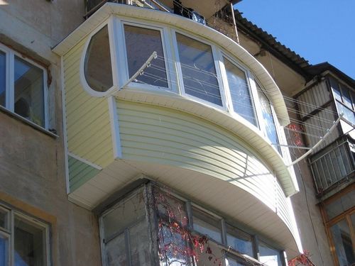 Чем отличается балкон от лоджии: фото примеры, СнИП
