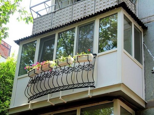 Французский балкон: что это такое, виды, как сделать в хрущевке