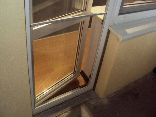 Как отрегулировать балконную пластиковую дверь самостоятельно