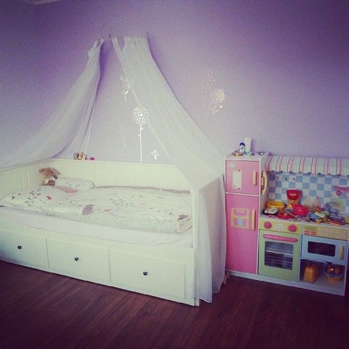 Красивые детские комнаты: 15 фото