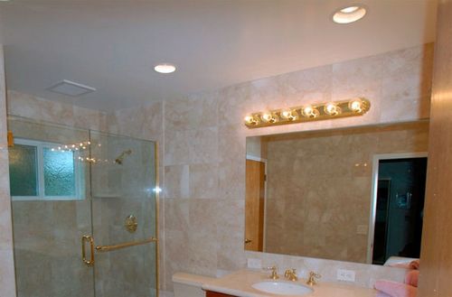 Подвесной потолок в ванной — Виды и способы монтажа
