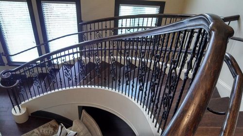 Простейшая лестница: для дома своими руками, обычная на второй этаж, размеры и виды в маленьком пространстве