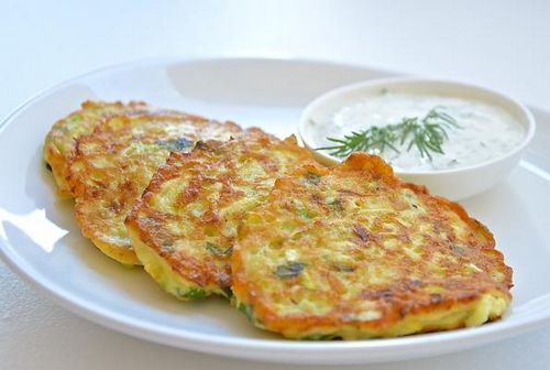 Рецепт пышных оладий из кабачков: как сделать вкусными, видео и фото