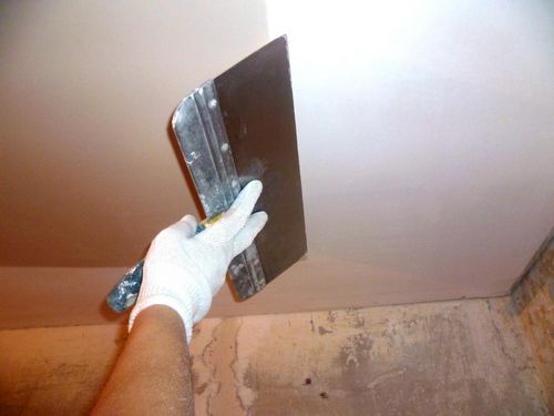 Шпатлевка потолка под покраску: как правильно своими руками, видео для стен, какую выбрать финишную, технология