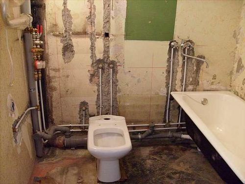 Туалет в хрущевке дизайн фото: ремонт и варианты, как спрятать трубы, раздельный санузел и водонагреватель